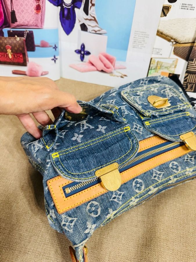 LV丹寧Baggy hobo 手袋 ,肩背包 水洗牛仔布+Monogram老花，復古感滿滿！植鞣革肩帶+金五金，細節超精緻✨-22