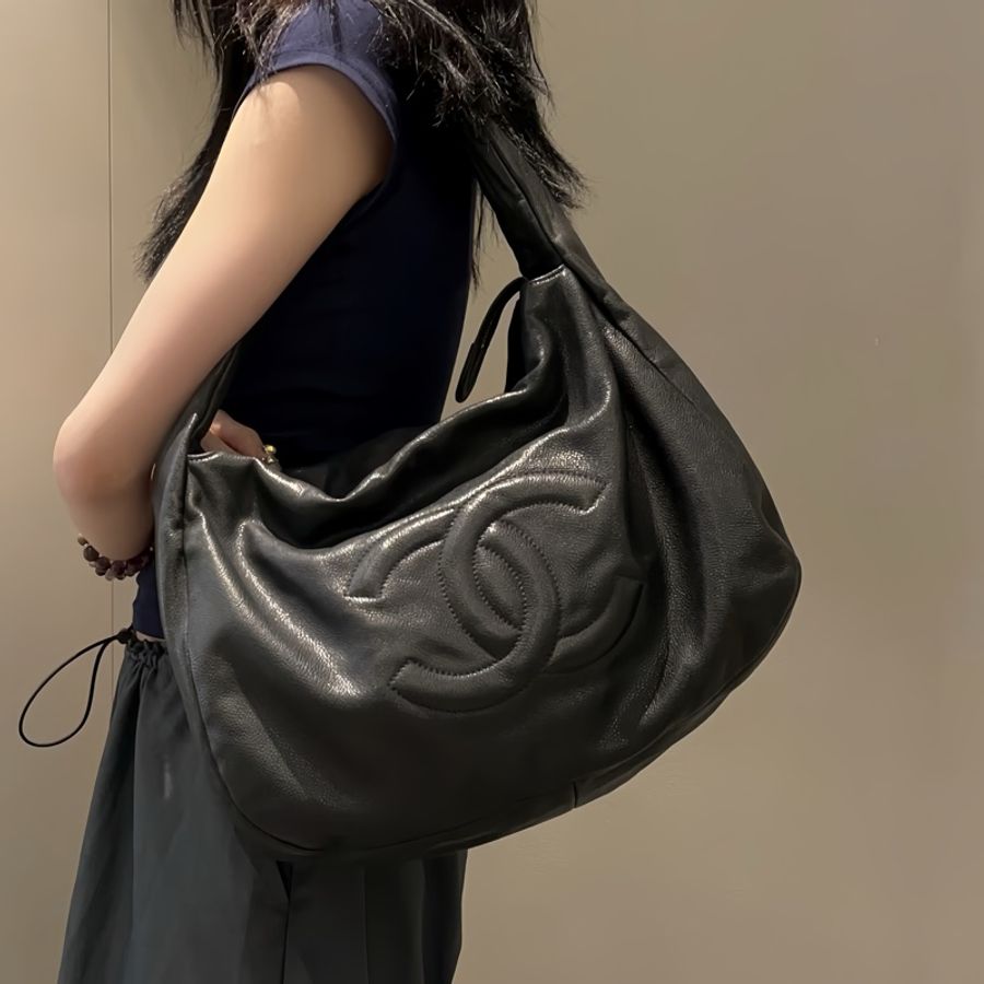 稀有大包登場✨✨CHANEL雙C大Logo Hobo必收‼️-0