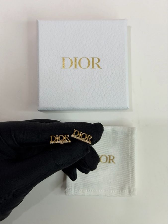 DIOR|字母耳釘 金-0