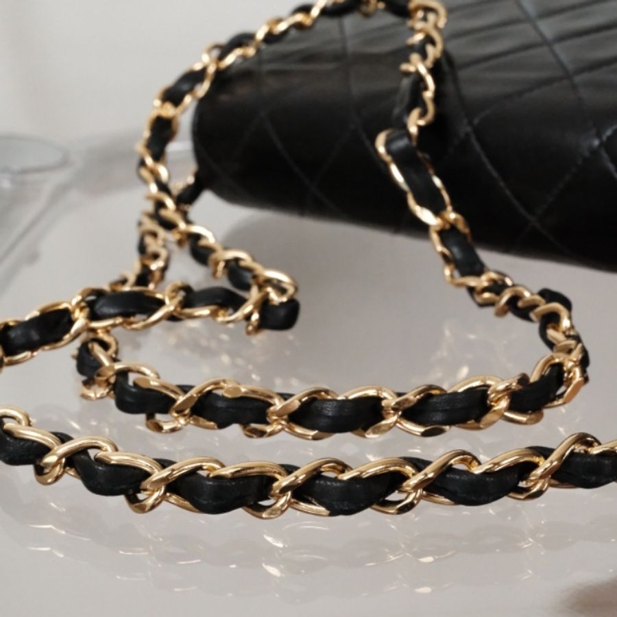 Vintage Chanel 經典 24K 黑金 雙C 小羊皮菱格紋鏈帶包-4