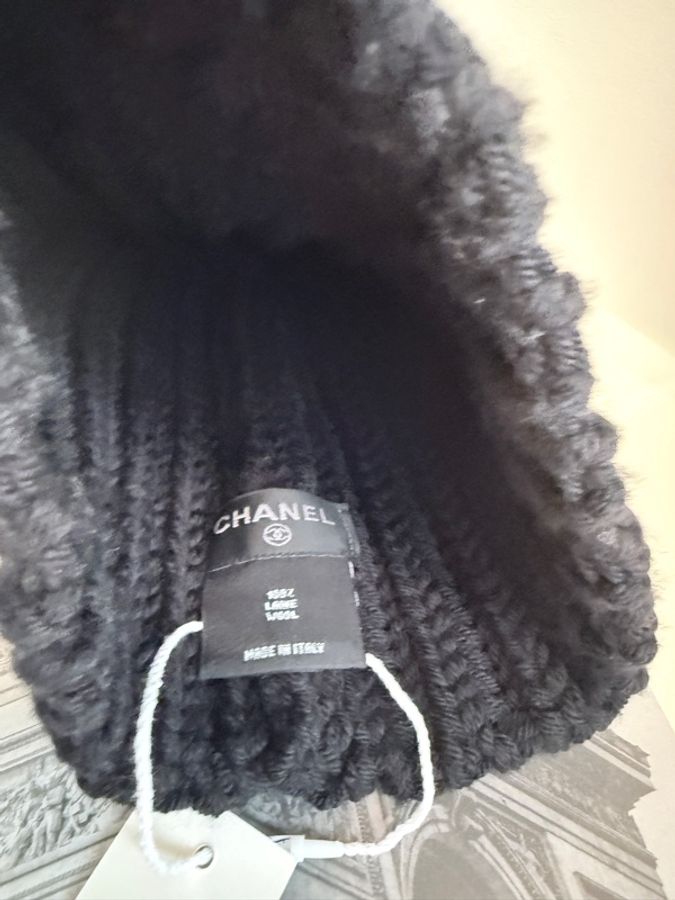 Chanel✨2025秋冬 減齡羊毛毛球球毛帽-7
