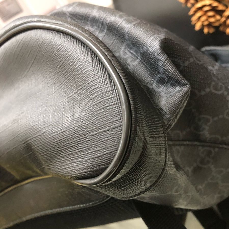 GUCCI 經典老花後背包-6