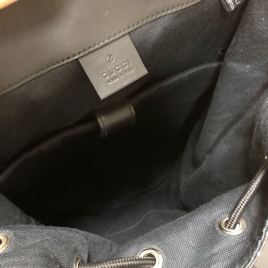 GUCCI 經典老花後背包-8