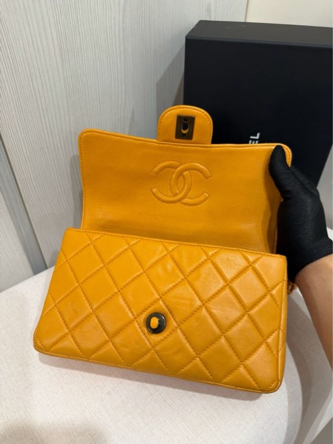 香奈兒漿果色Cf23小號口蓋包-11