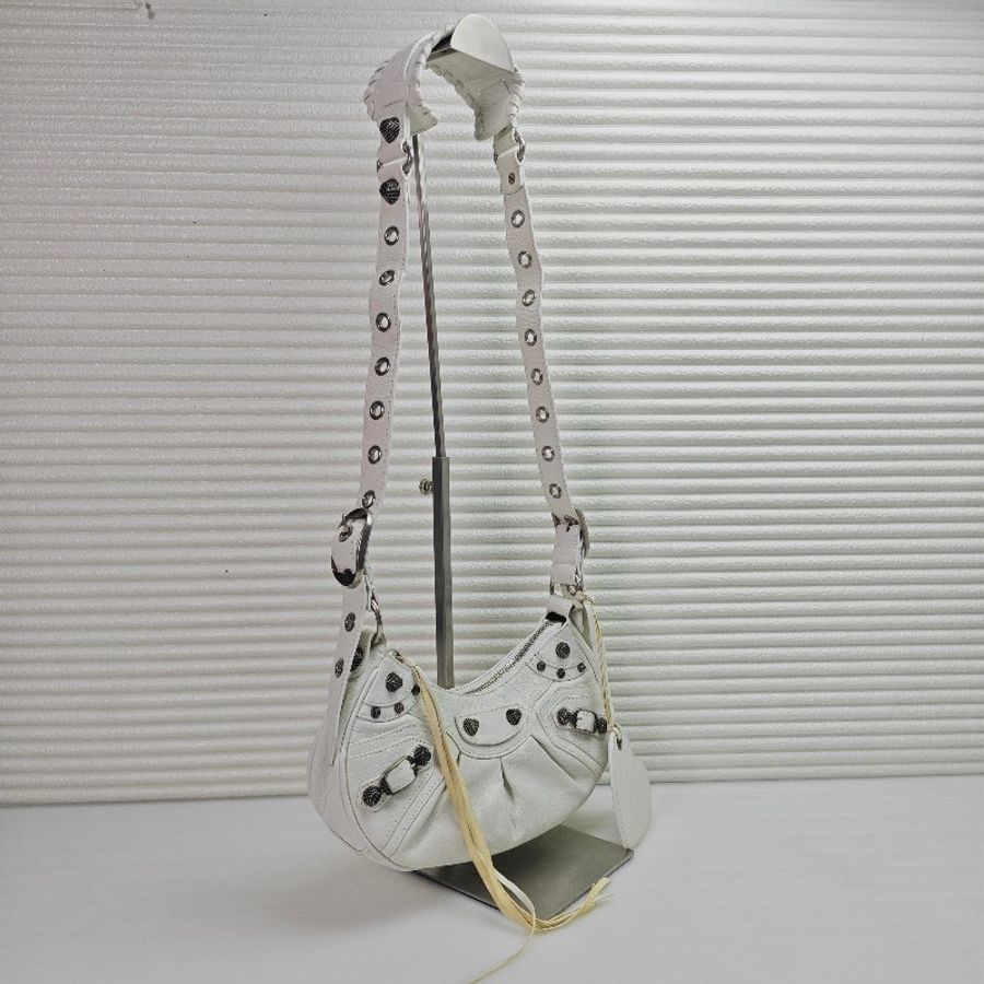 Balenciaga LE CAGOLE月牙包機車包單肩包-3