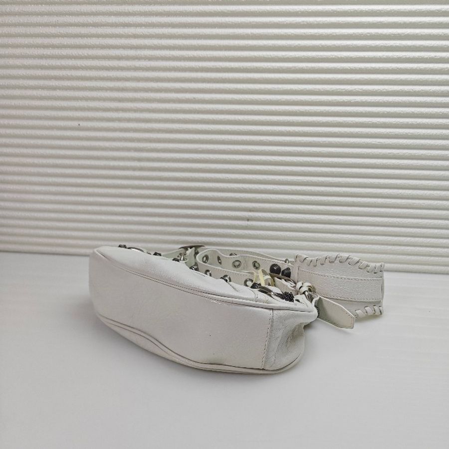 Balenciaga LE CAGOLE月牙包機車包單肩包-6