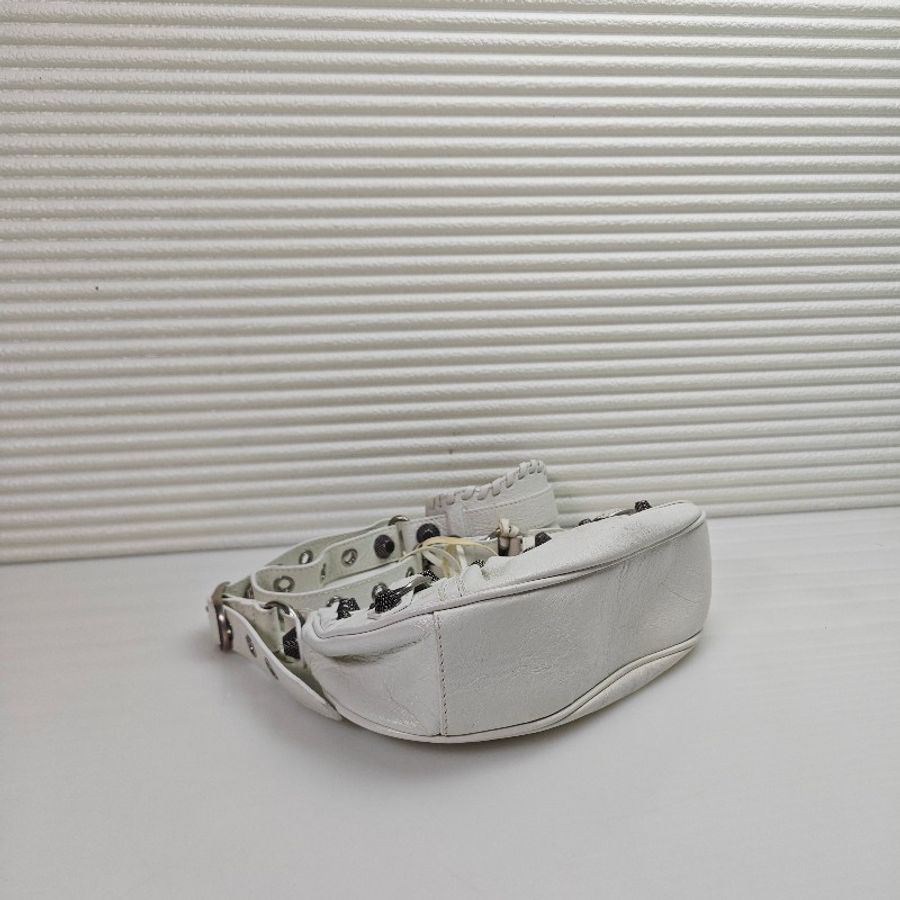 Balenciaga LE CAGOLE月牙包機車包單肩包-7