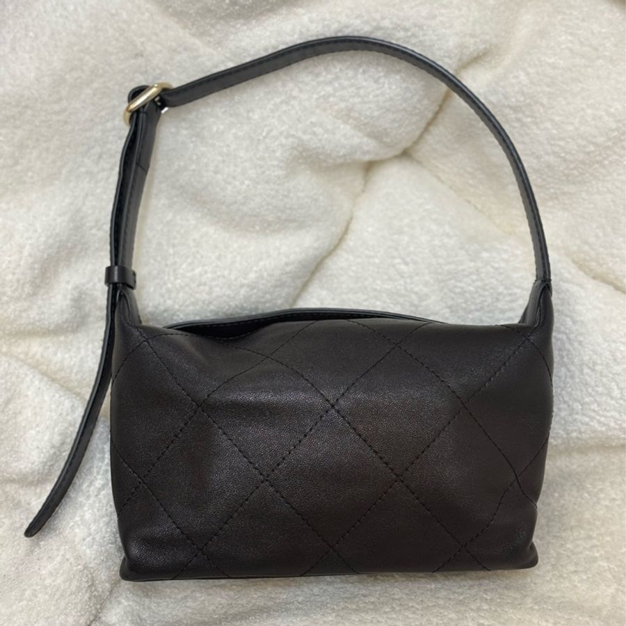 (Jenny同款🖤)CHANEL 26P Hobo 流浪腋下包 ✨最新晶片款-1