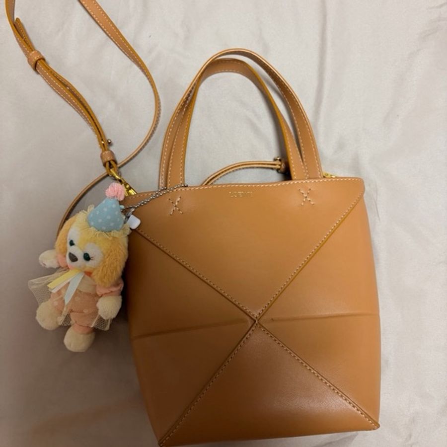 loewe fold 棕色小號近全新-5
