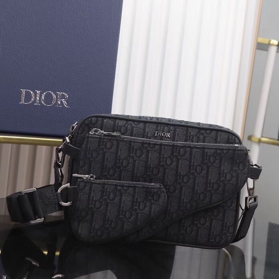 🈶購證 #全網最低💰專櫃10萬 Dior saddle黑色刺繡三合一斜挎包-3
