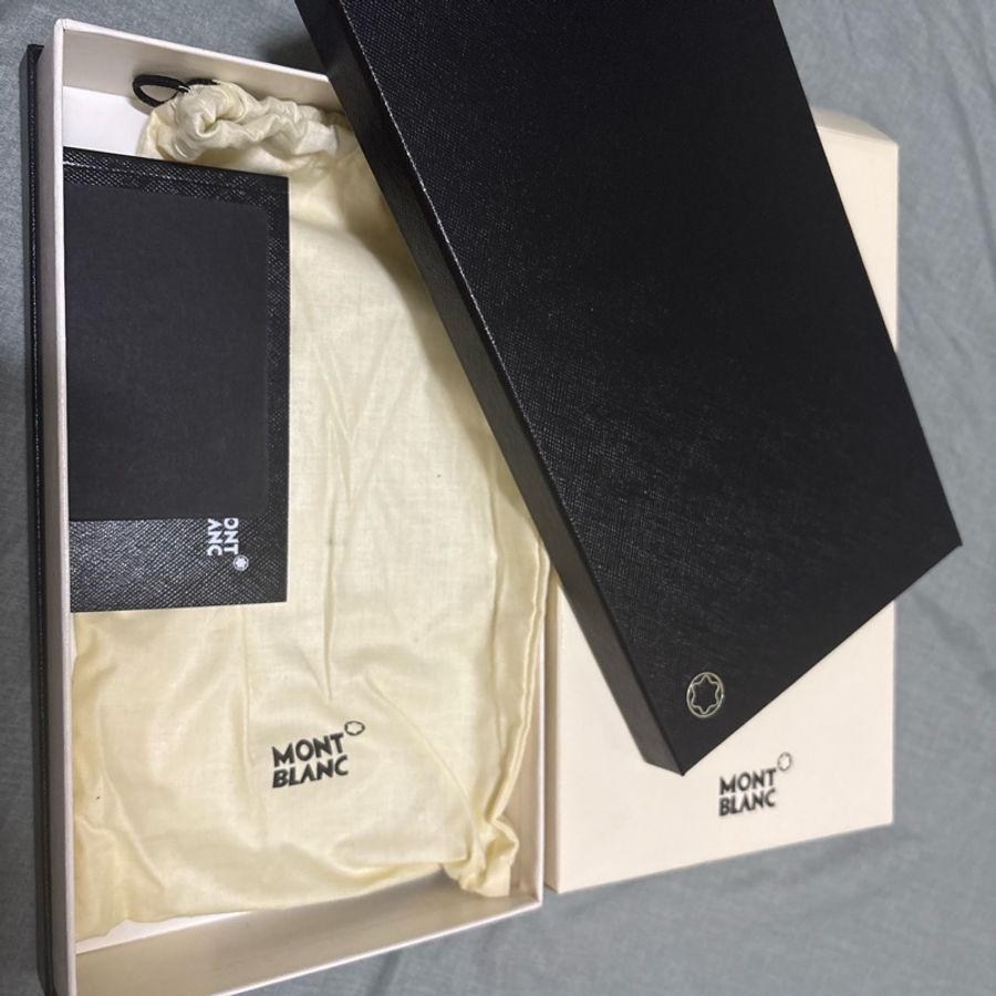 MONTBLANC/酒紅色長夾/5-6成新-11
