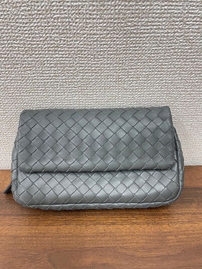 BV 鐵灰色翻蓋鏈條包-2