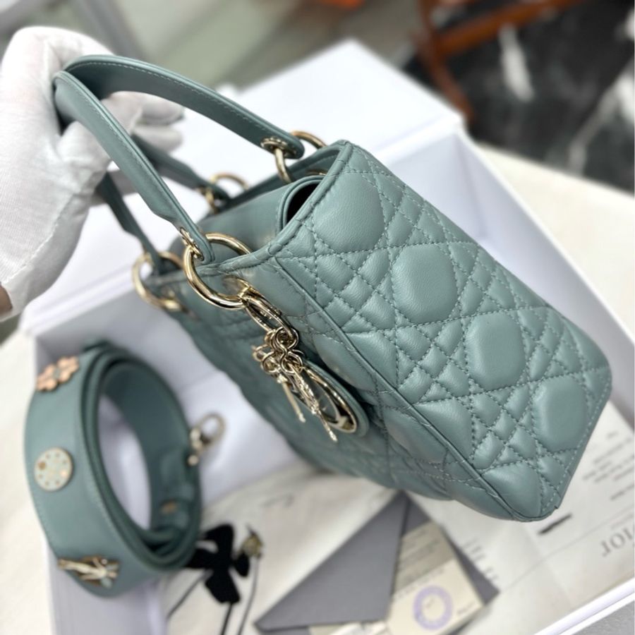 【近新閒置品】迪奧 Dior 徽章四格戴妃杏仁綠手提單肩斜挎包 17年票全套 五金膜還在-4