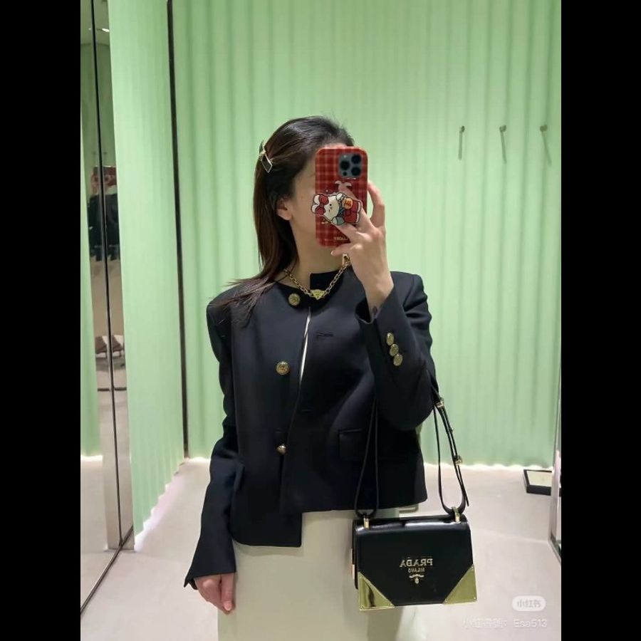Prada 黑色肩背斜背包-2