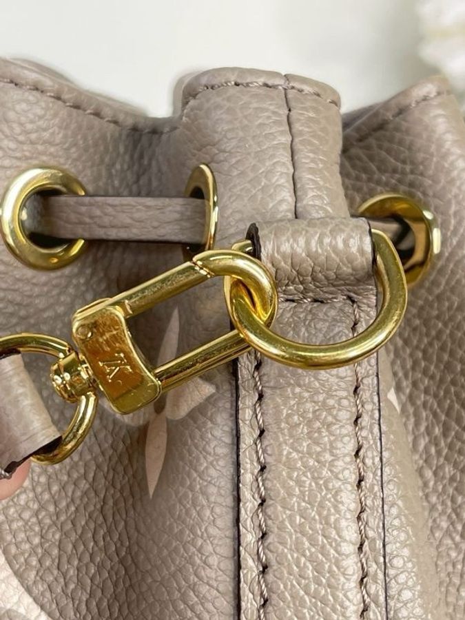 Louis Vuitton Nano Noé Bicolor Monogram Empreinte(奶茶灰-7