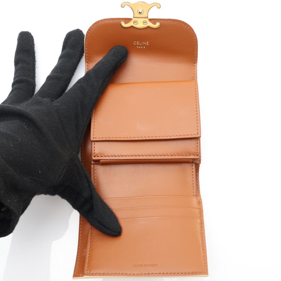 CELINE 賽琳 Triomphe Compact 三折短夾 白色帆布 棕色牛皮 10D782CQH 01TA-2