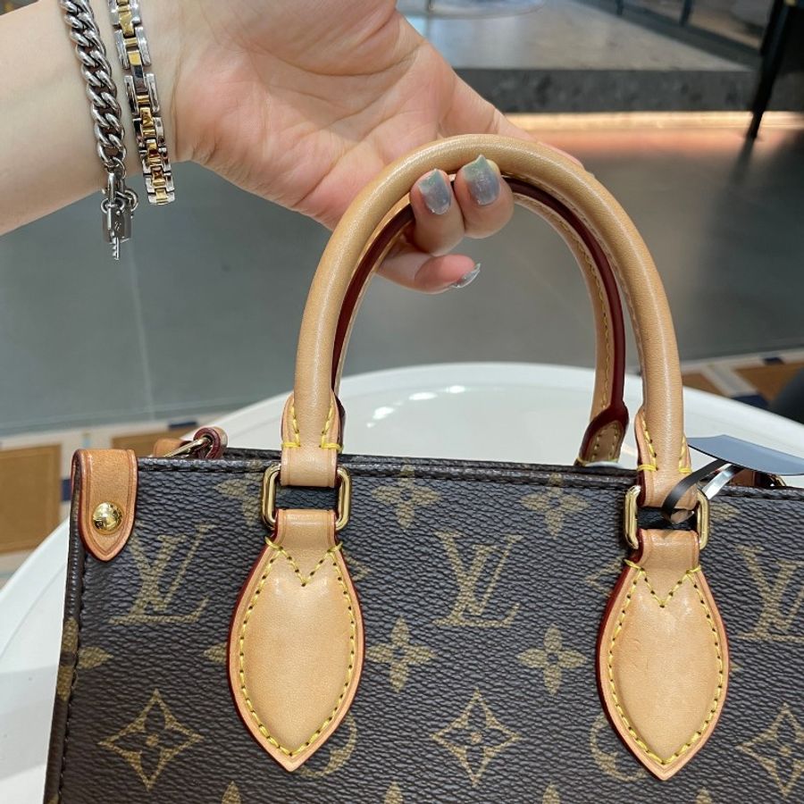 芯片款LV路易威登Petit Sac Plat新款侧边扣琴谱BB手提斜挎包21*22*9-26