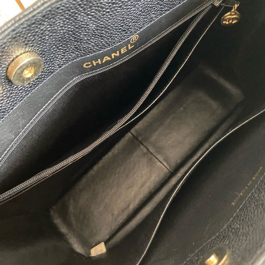 Chanel香奈兒魚子醬豎條紋雙C扣鏈條托特包-18