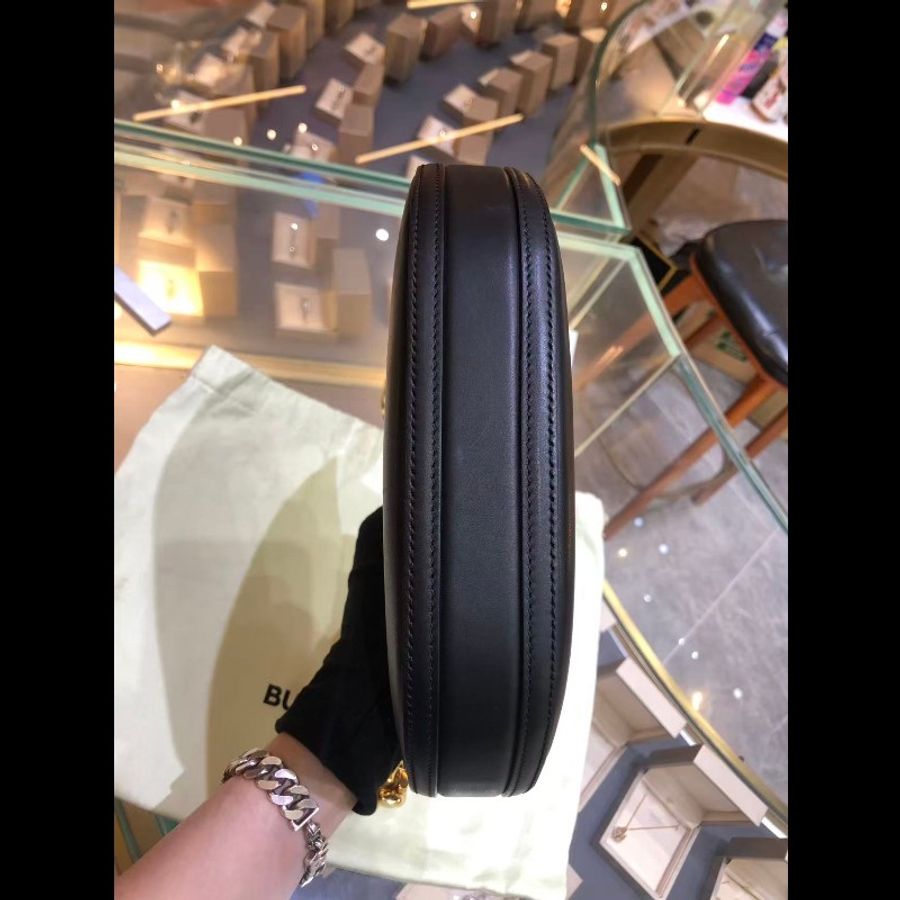 BURBERRY巴寶莉奧林匹克腋下鏈條包,金色鏈條,黑色皮革 成色9新-3