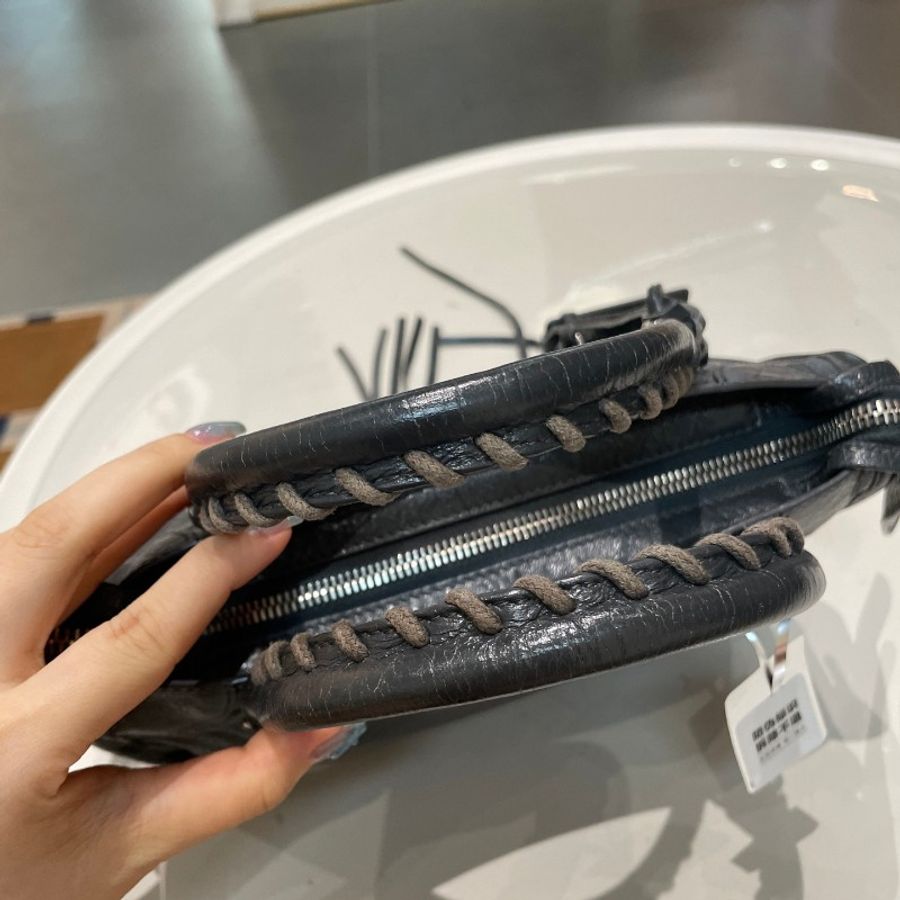 BALENCIAGA巴黎世家CITY灰色mini机车包23×15×8-12
