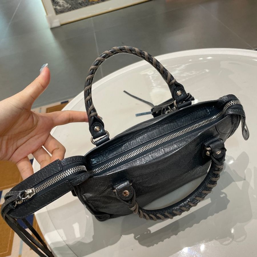BALENCIAGA巴黎世家CITY灰色mini机车包23×15×8-22