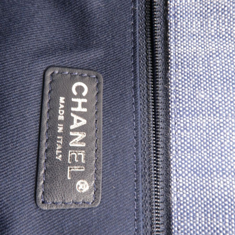 CHANEL Demin Airlines Buckle Messenger手挽肩背兩用袋-7