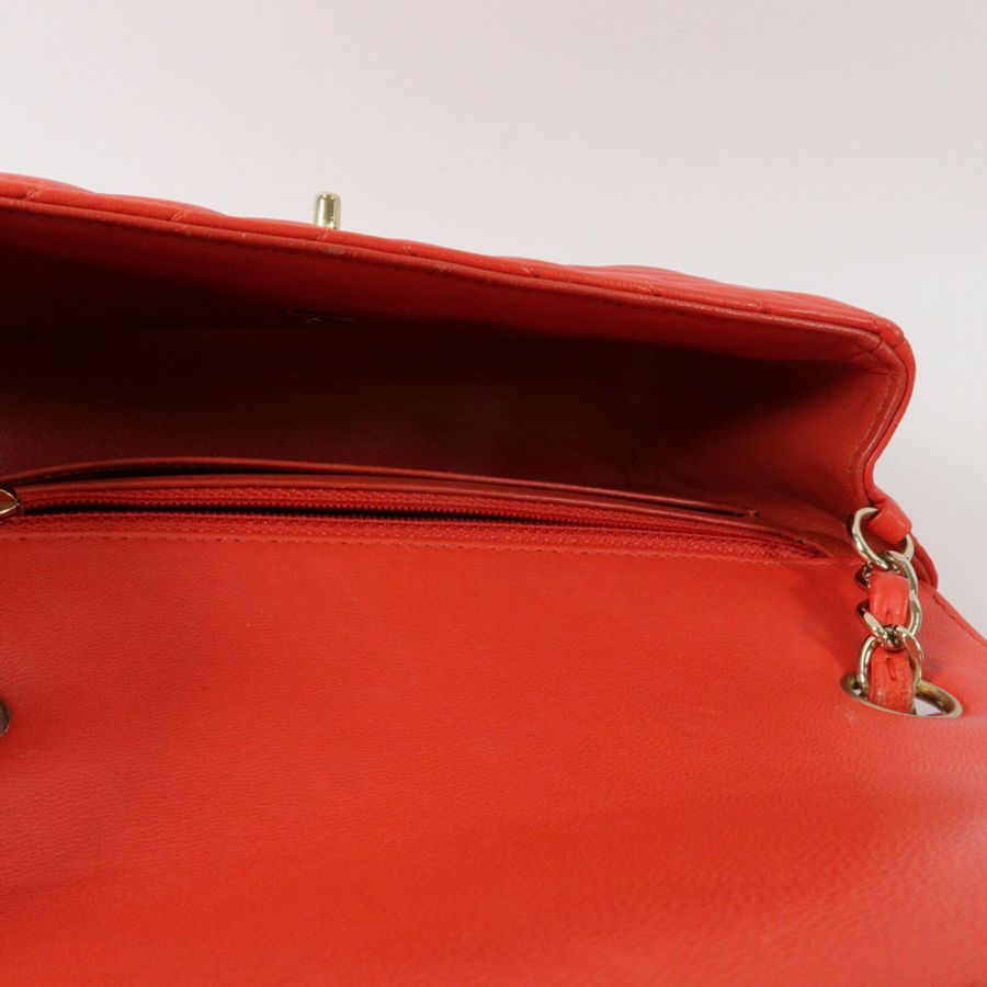 CHANEL 羊皮皮革Mini Classic 17鏈帶肩背袋-4