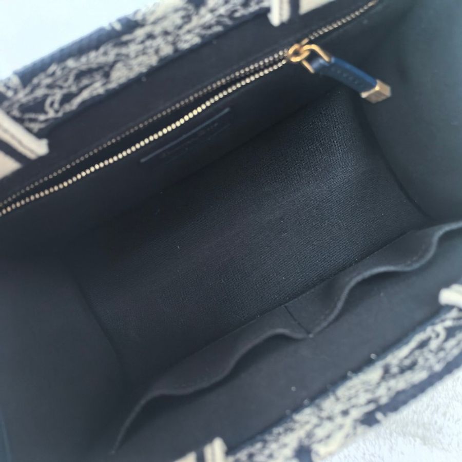 Dior 迪奧 book tote 肩帶款 小號 動物園-5