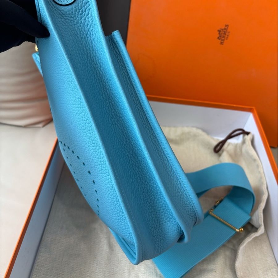 【全新品】愛馬仕Hermes 藍色金扣Evelyne29 肩帶扣原膜未摘 D刻單肩斜挎包-4