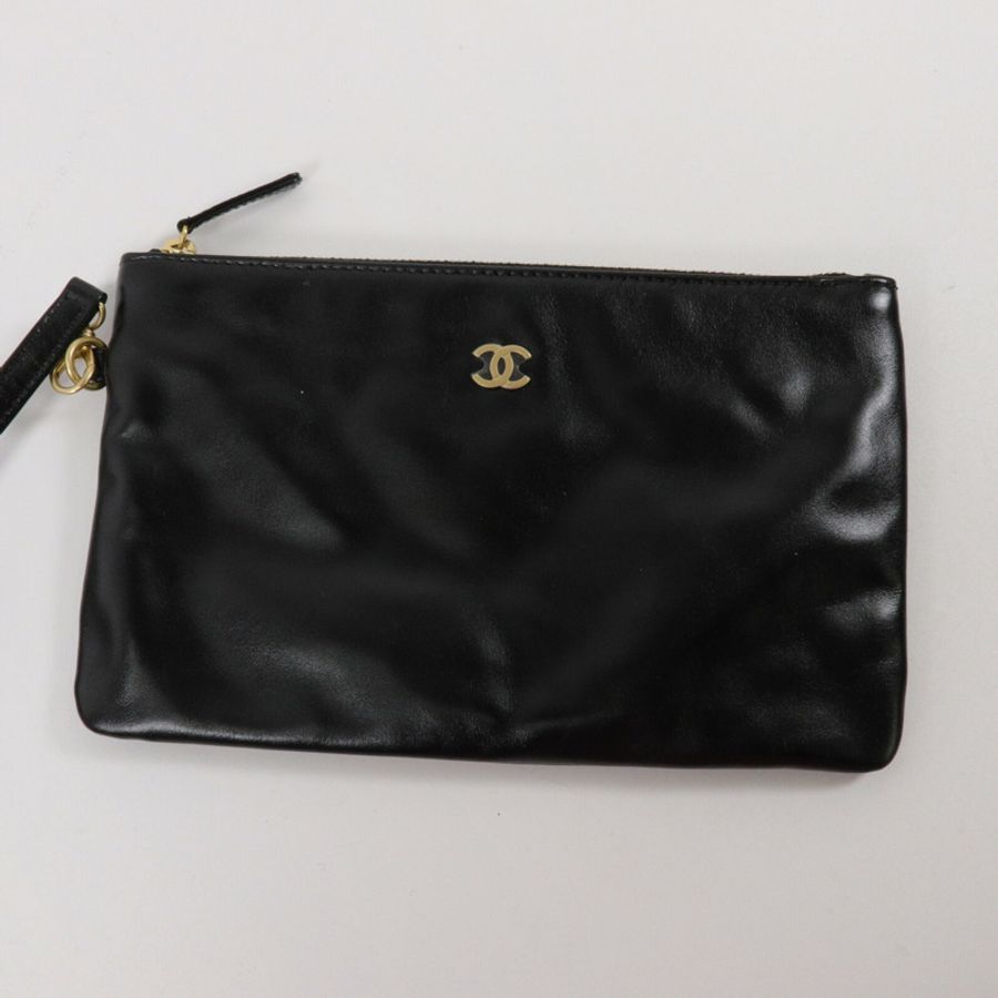 CHANEL 牛皮皮革Chanel 22 Small鏈帶肩背袋-8