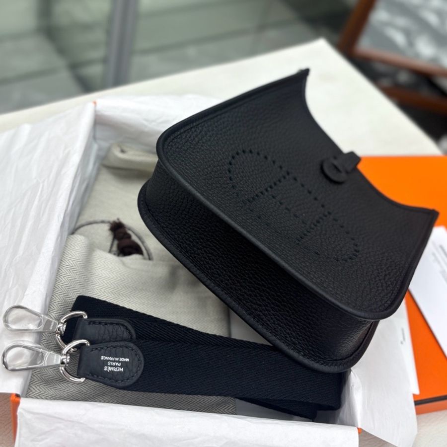 【全新品】愛馬仕 Hermes 黑銀mini Evelyne W刻 tc 單肩斜挎包-5