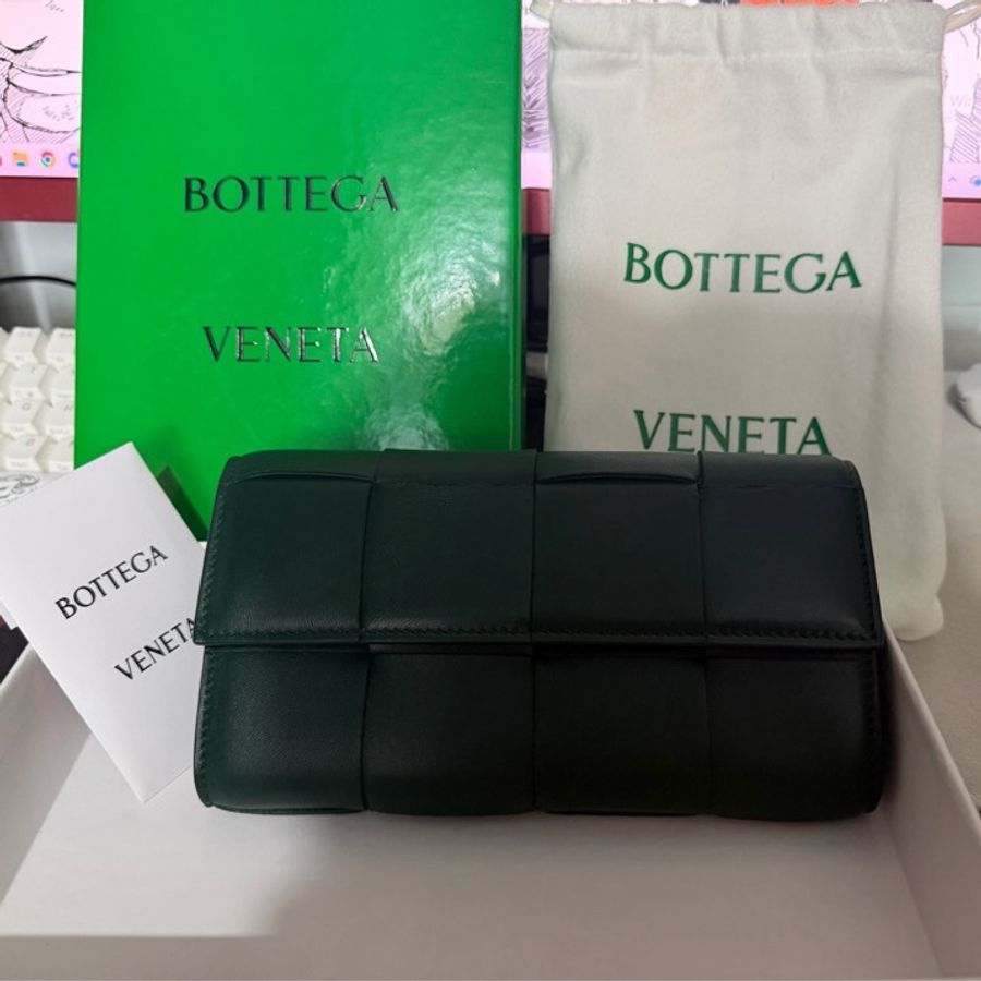 Bottega Veneta Cassette長夾 深綠色-0