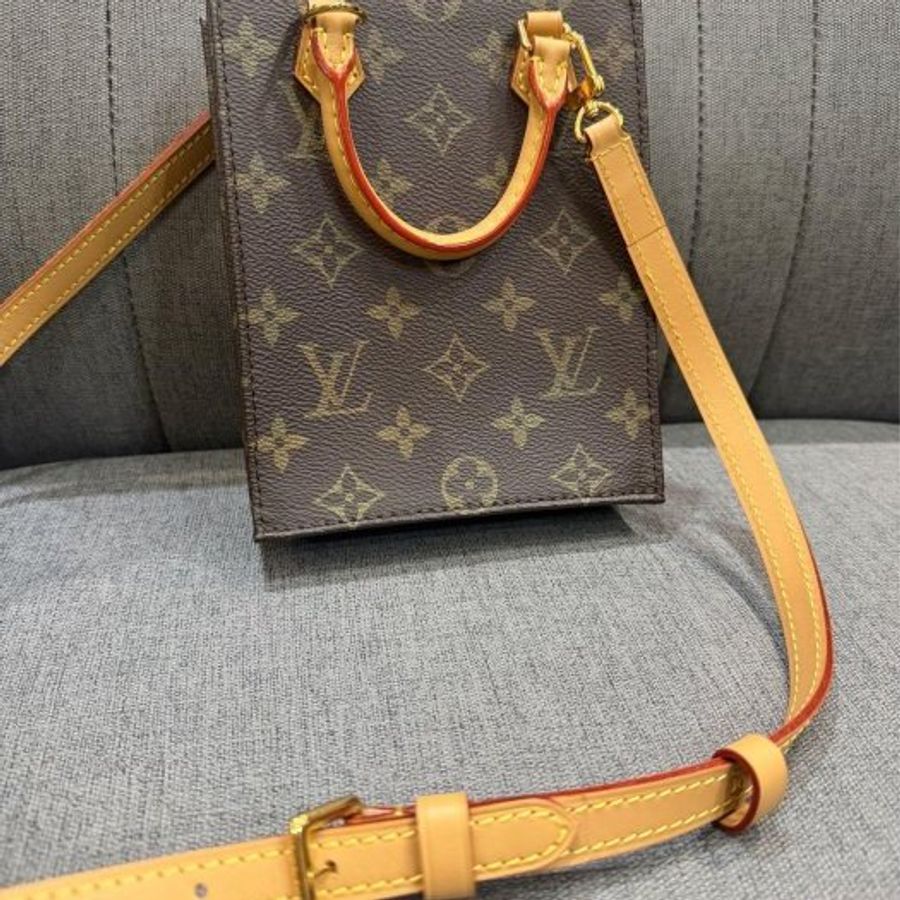 LOUIS VUITTON LV Petit Sac Plat 迷你 琴譜包 M81295-5