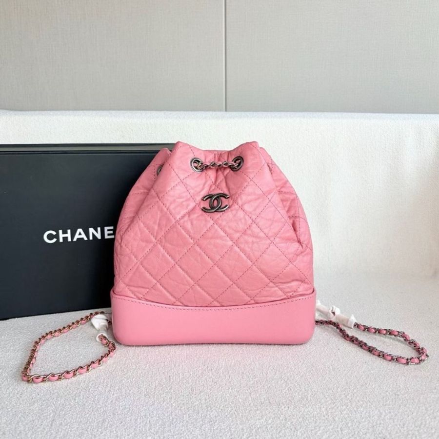 Chanel Gabrielle流浪後背包 小號 粉色 銀扣 牛皮 21*23*10 95新 配件塵袋-5
