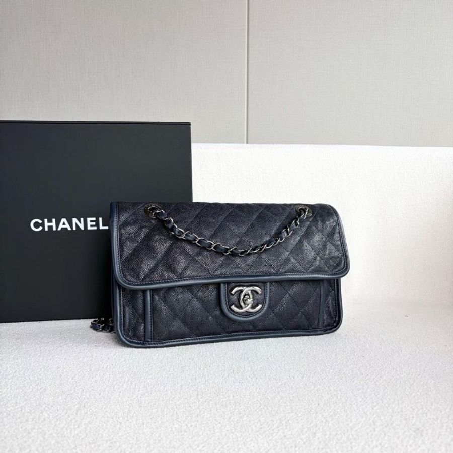 Chanel 季節款CF鏈條包 深藍色銀扣 荔枝皮 29*18*7 9新 配件 保卡 塵袋-5