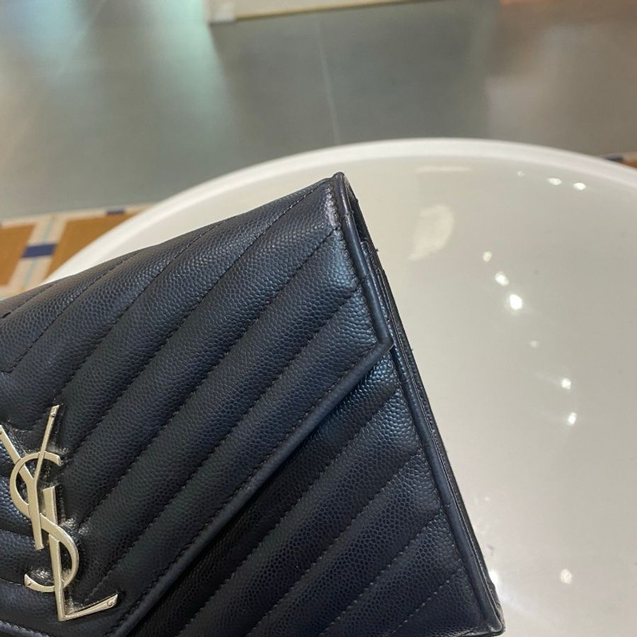 YSL圣罗兰LE Monogramme黑银中号信封包14*22*2-20