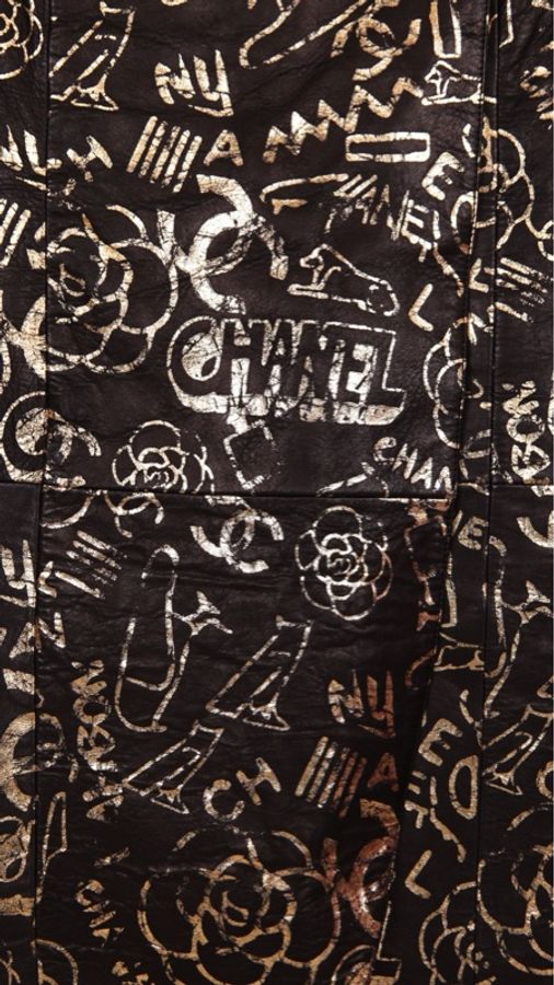 Chanel 19年埃及系列秀款黑金山茶花字母涂鸦半裙-30
