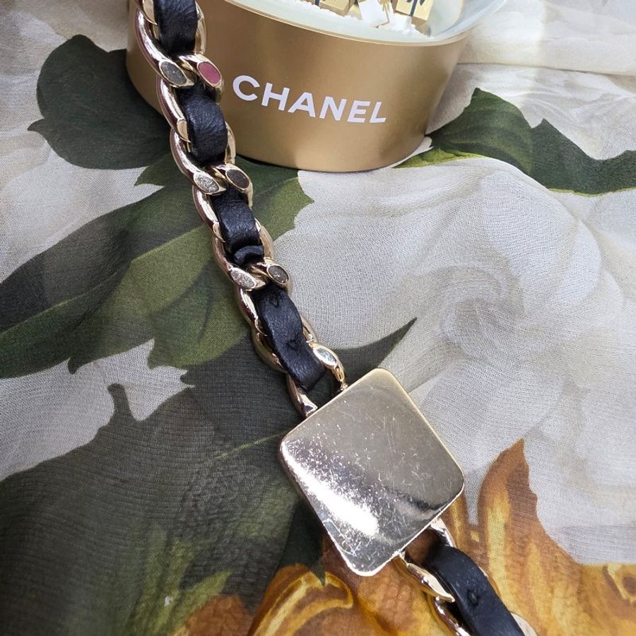 閒置 漂亮CHANEL黑金琺瑯皮穿鍊造型項鍊-17