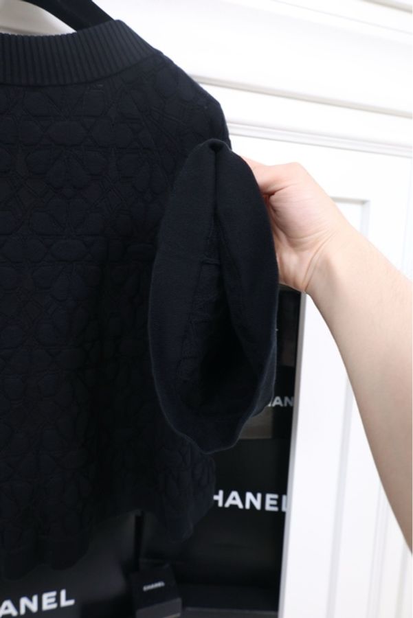 Chanel 2015年黑色V领七分袖针织毛衣-12