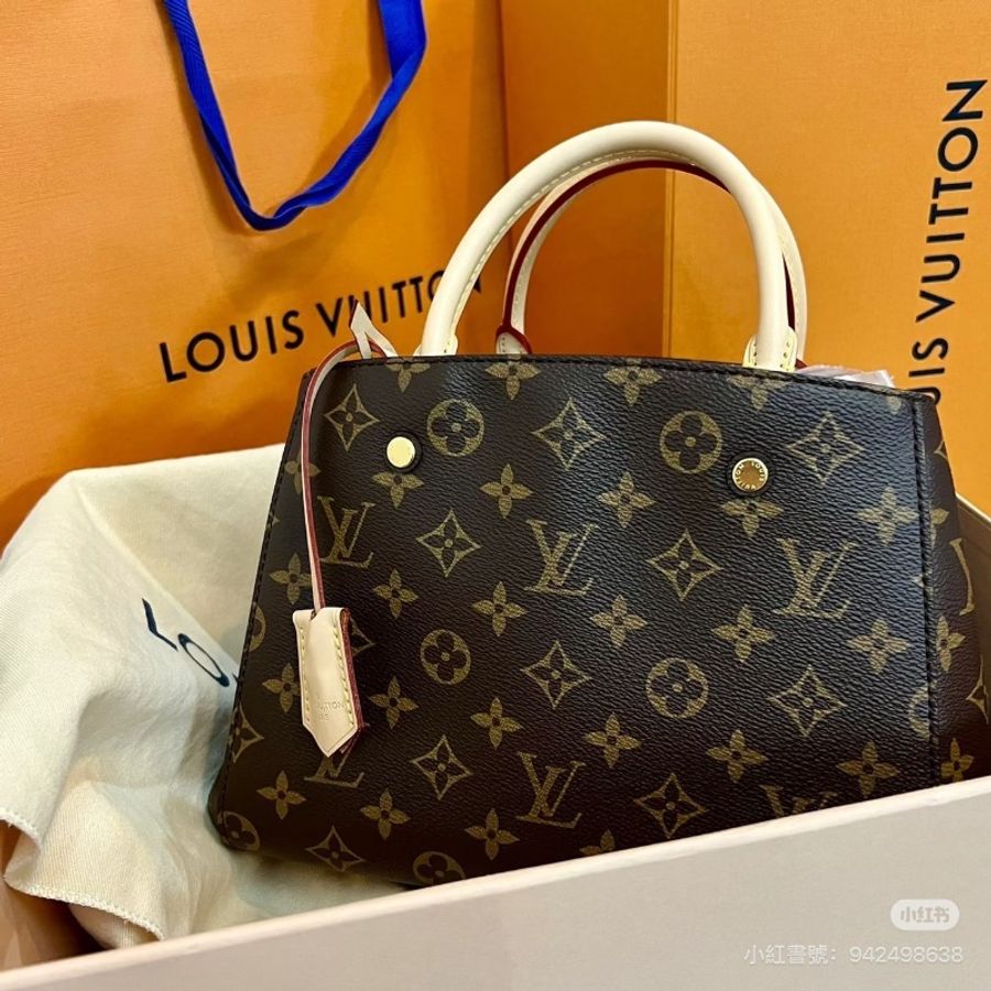 全配🤎✨#Lv #蒙田bb老花 #晶片款 #盒子塵袋購證背帶-6