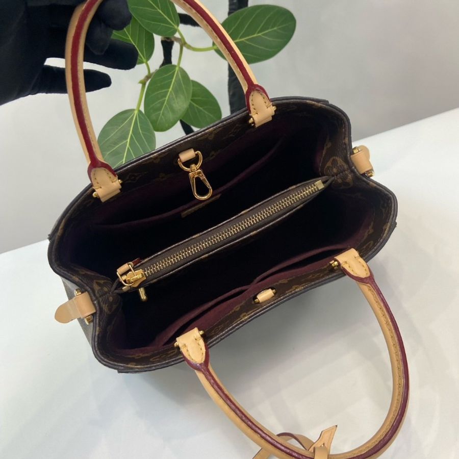 全配🤎✨#Lv #蒙田bb老花 #晶片款 #盒子塵袋購證背帶-16