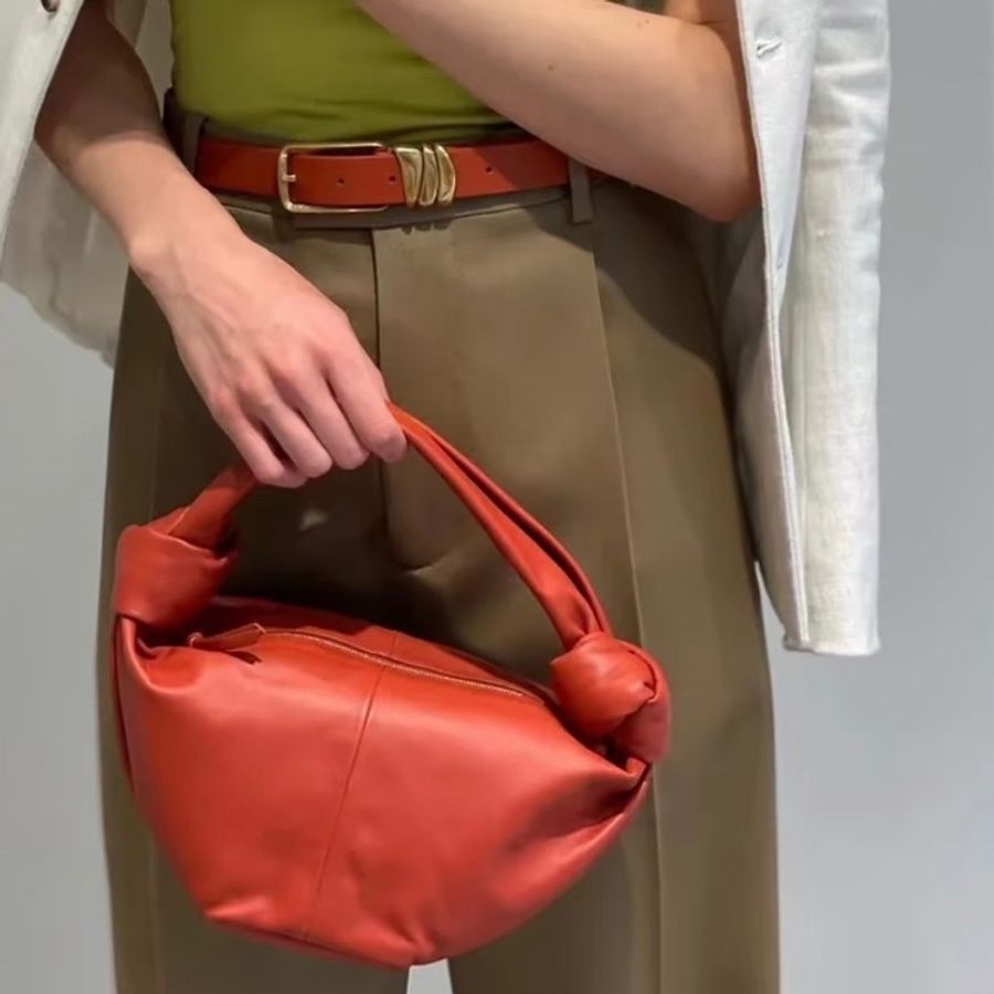 Bottega Veneta 葆蝶家 double knot 手拎包 餃子包 雲朵包 楓葉棕 尺寸:23*15*30cm-0