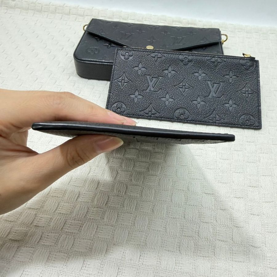 [LV專櫃銷量排名😆] LV黑牛皮壓紋FeliciePochette三合一鏈包-17