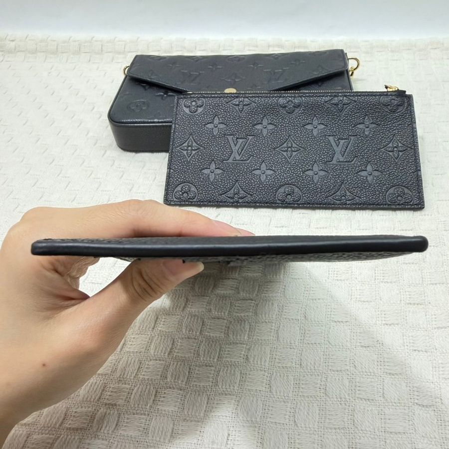 [LV專櫃銷量排名😆] LV黑牛皮壓紋FeliciePochette三合一鏈包-19