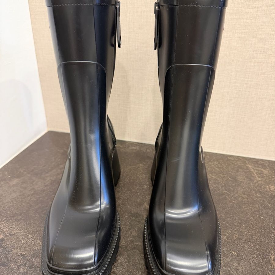 Chloe’黑色短靴雨靴-0