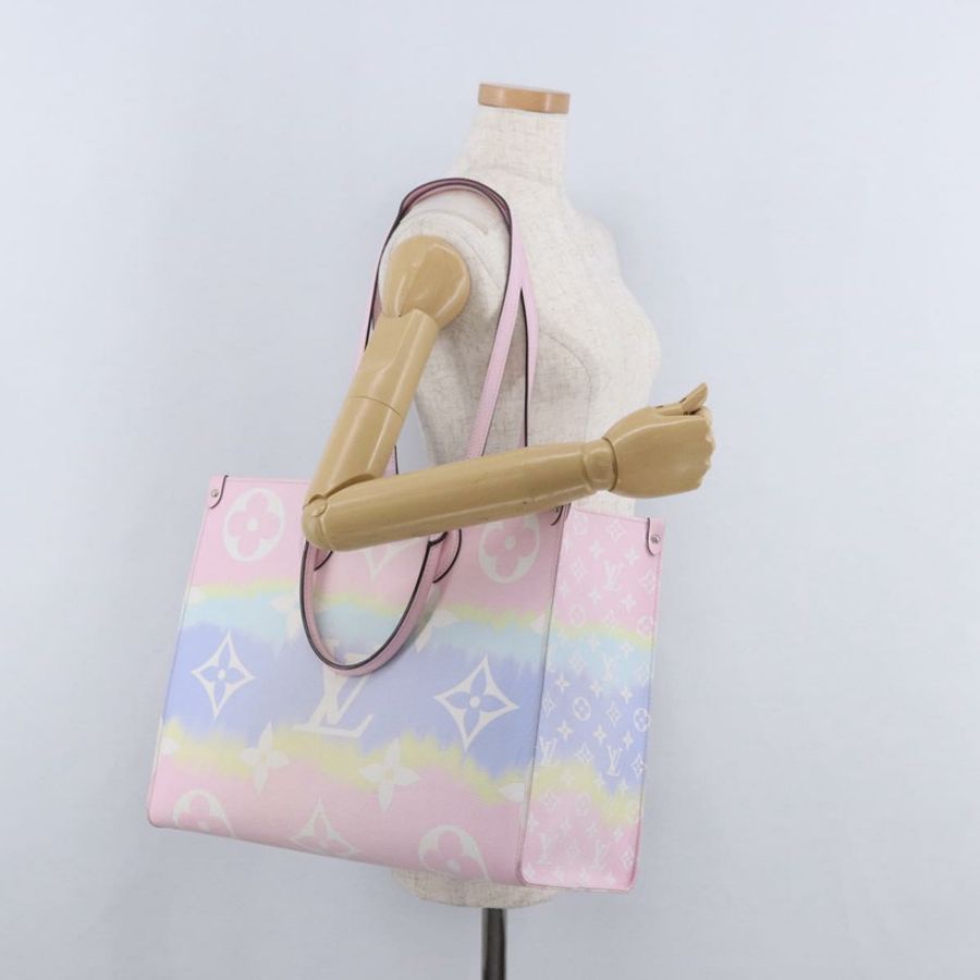 【日本直送】路易威登 Monogram Giant Pastels On The Go GM 2way Multicolor Auth ka5447M-24