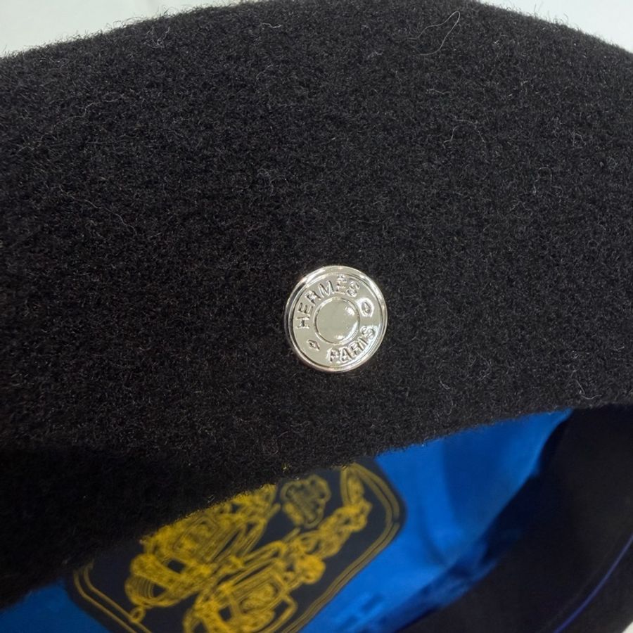 HERMES Saint Honoré 款黑色羊毛貝雷帽 XC721-10