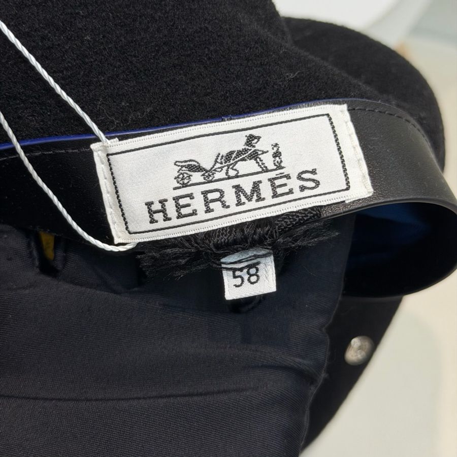 HERMES Saint Honoré 款黑色羊毛貝雷帽 XC721-11