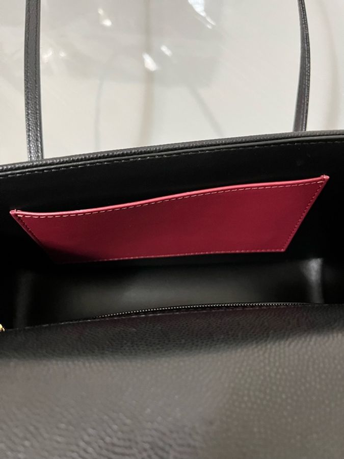 CHANEL 香奈兒《全新》Preppy Coco 22cm 黑金|黑色粒紋小牛皮|台灣專櫃購入|全配附購證-20