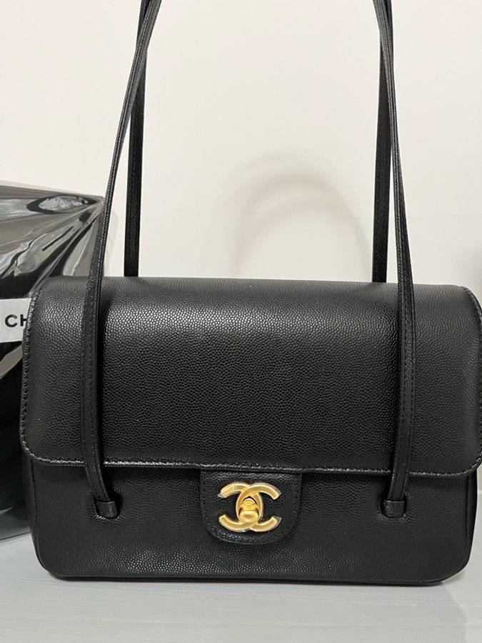 CHANEL 香奈兒《全新》Preppy Coco 22cm 黑金|黑色粒紋小牛皮|台灣專櫃購入|全配附購證-29